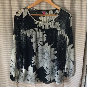 NWOT Vince Camuto lined dress top